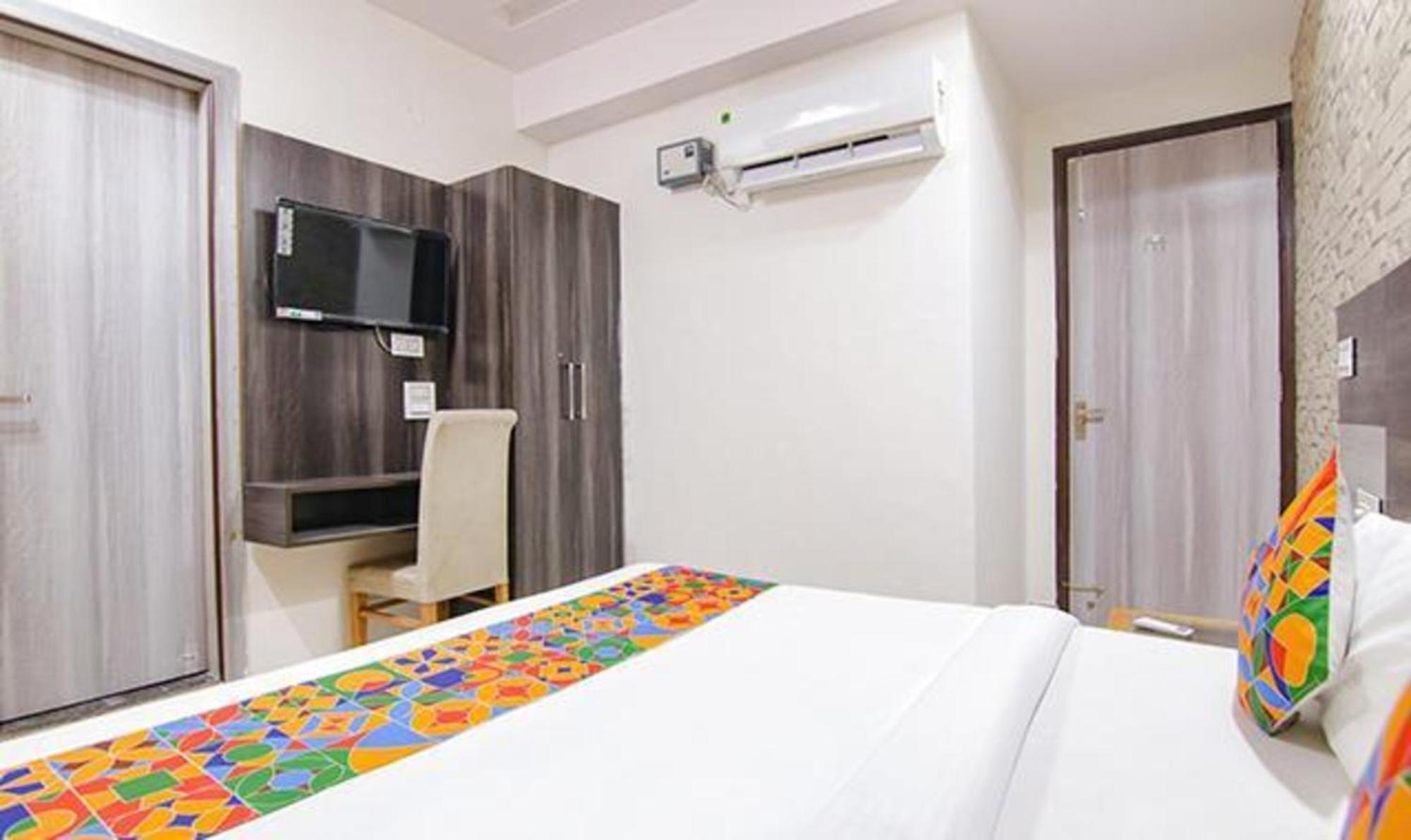Zirakpur Fabhotel Welcome Residency מראה חיצוני תמונה